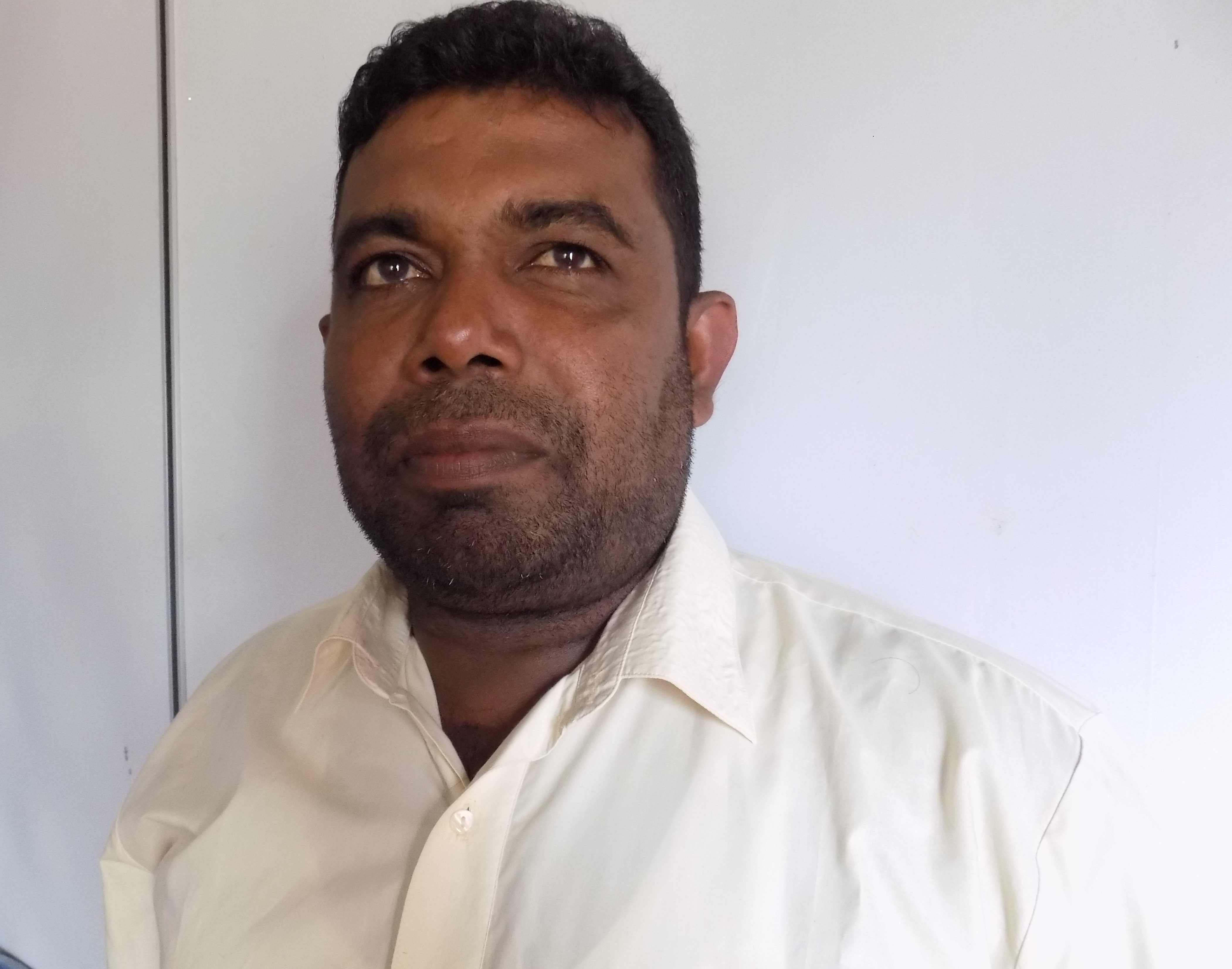 Mr.Navaneethan DO
